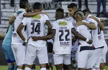once-caldas-solidario
